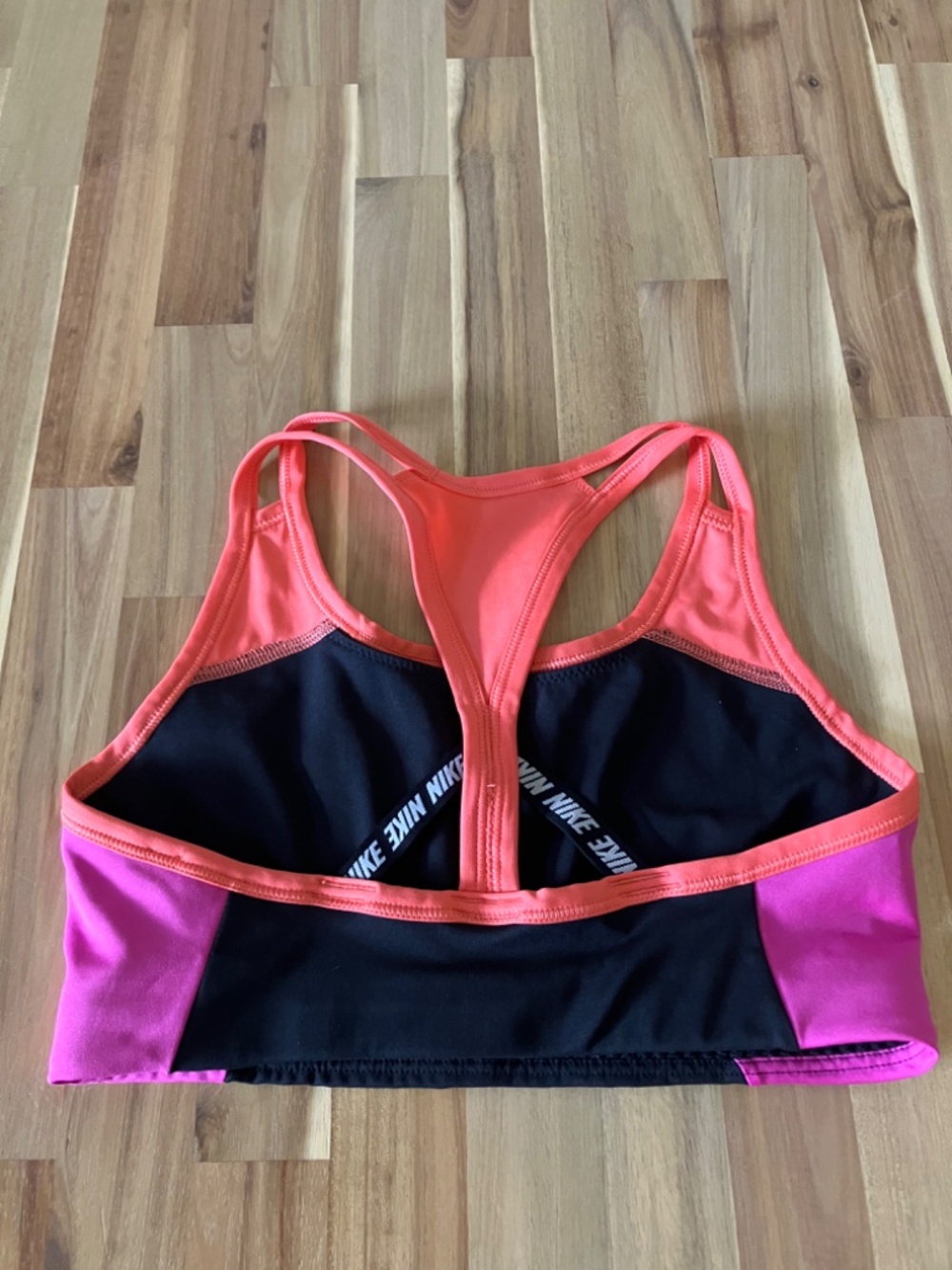 Bundle of 2 Sports Bras – Nike & Lululemon - Picture 6 of 8
